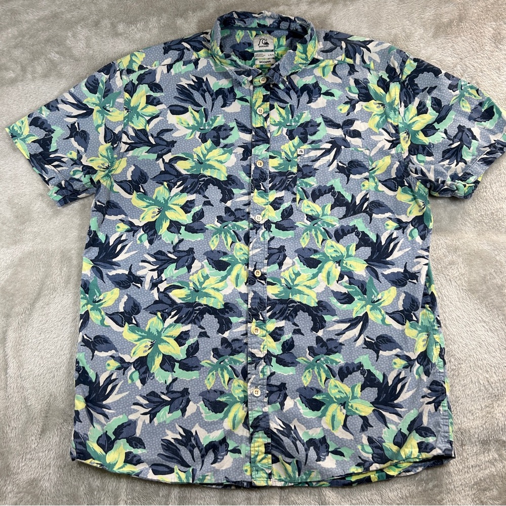 Quicksilver Men's Modern Hawaiian Button-up Shirt Large Floral Short Sleeve